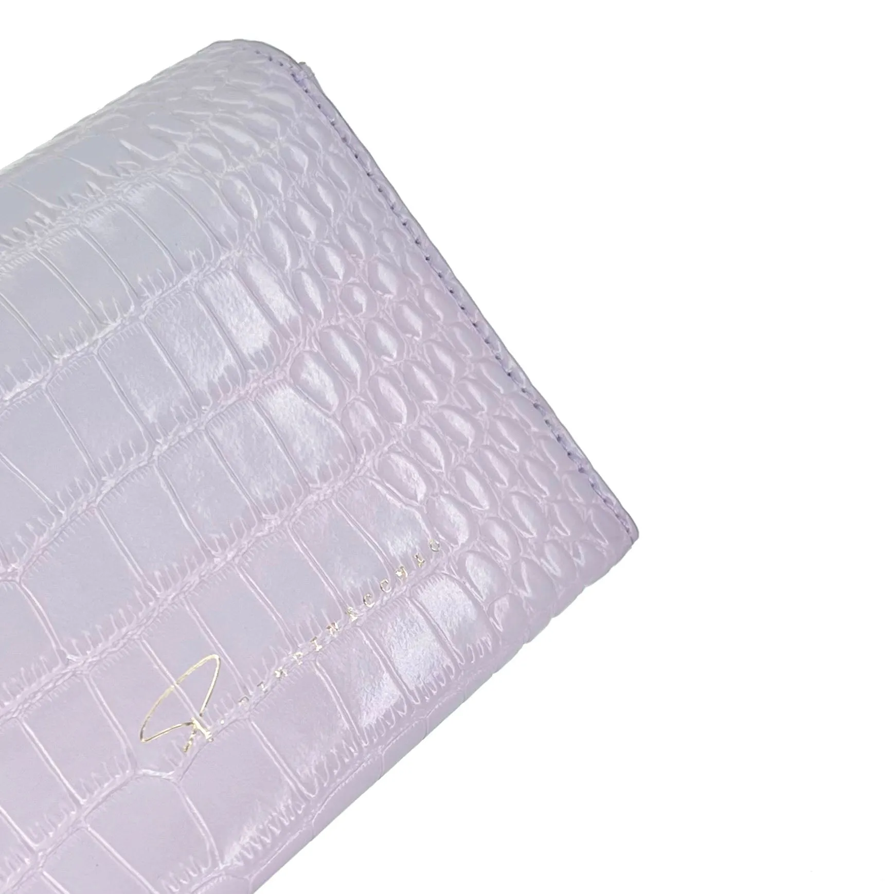 81W SIGNATURE CAMERA BAG IN LILAC