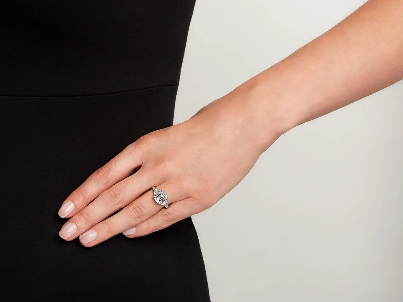 Asscher Cut Diamond Ring, 3.02 carats D/VVS-2, in Platinum