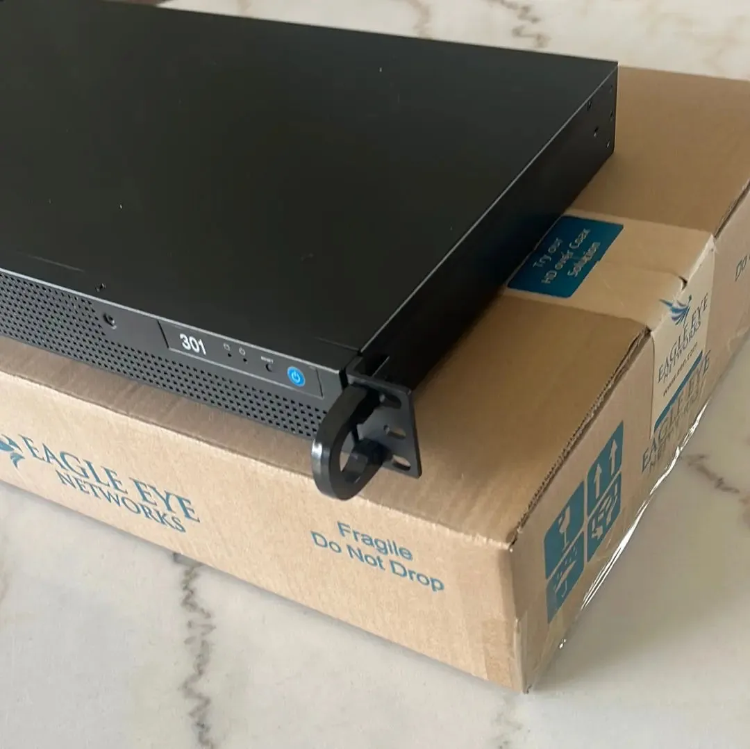 Eagle Eye Networks 301 | Cloud Video Bridge Rack Mounted Machine