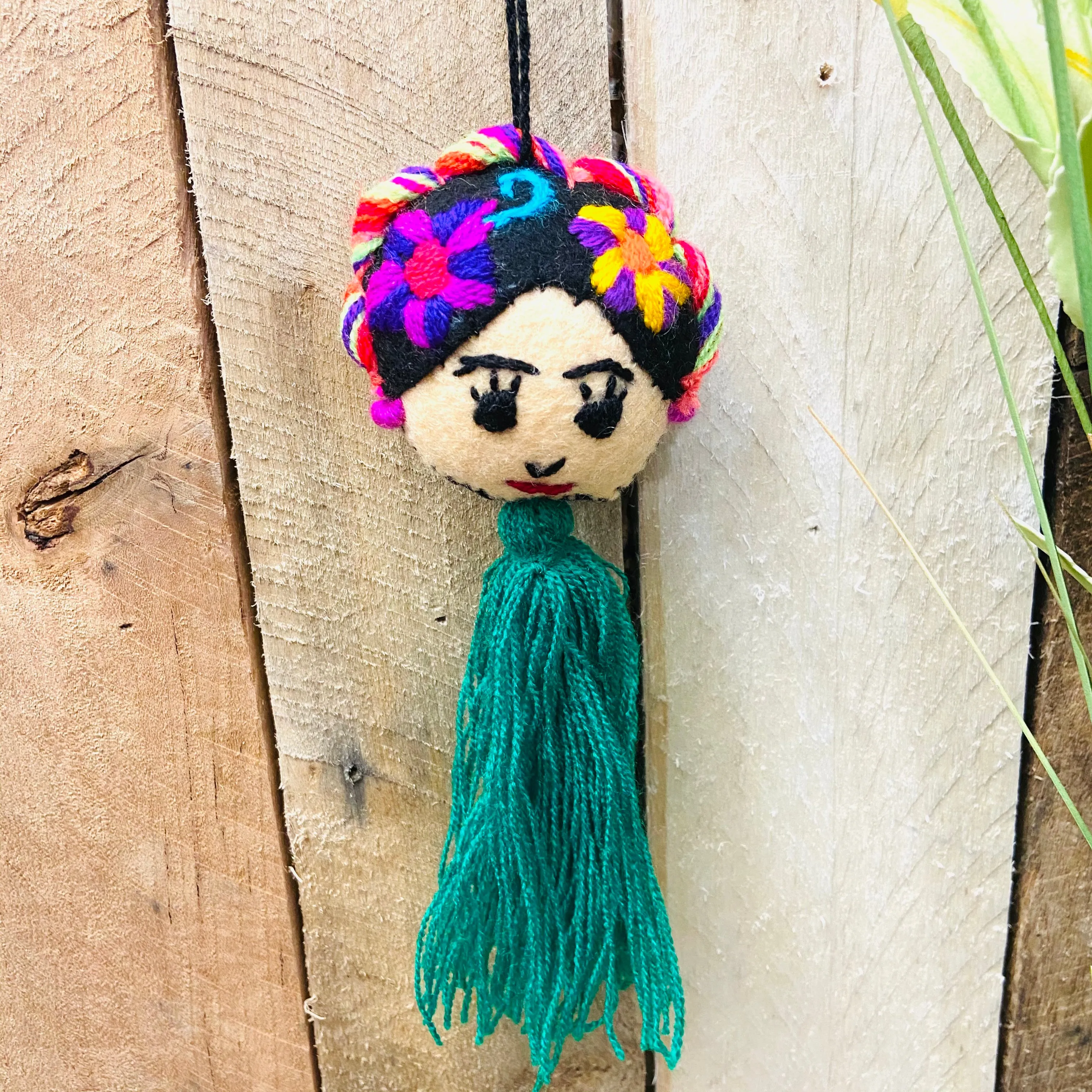Frida Pom Pom - Singles