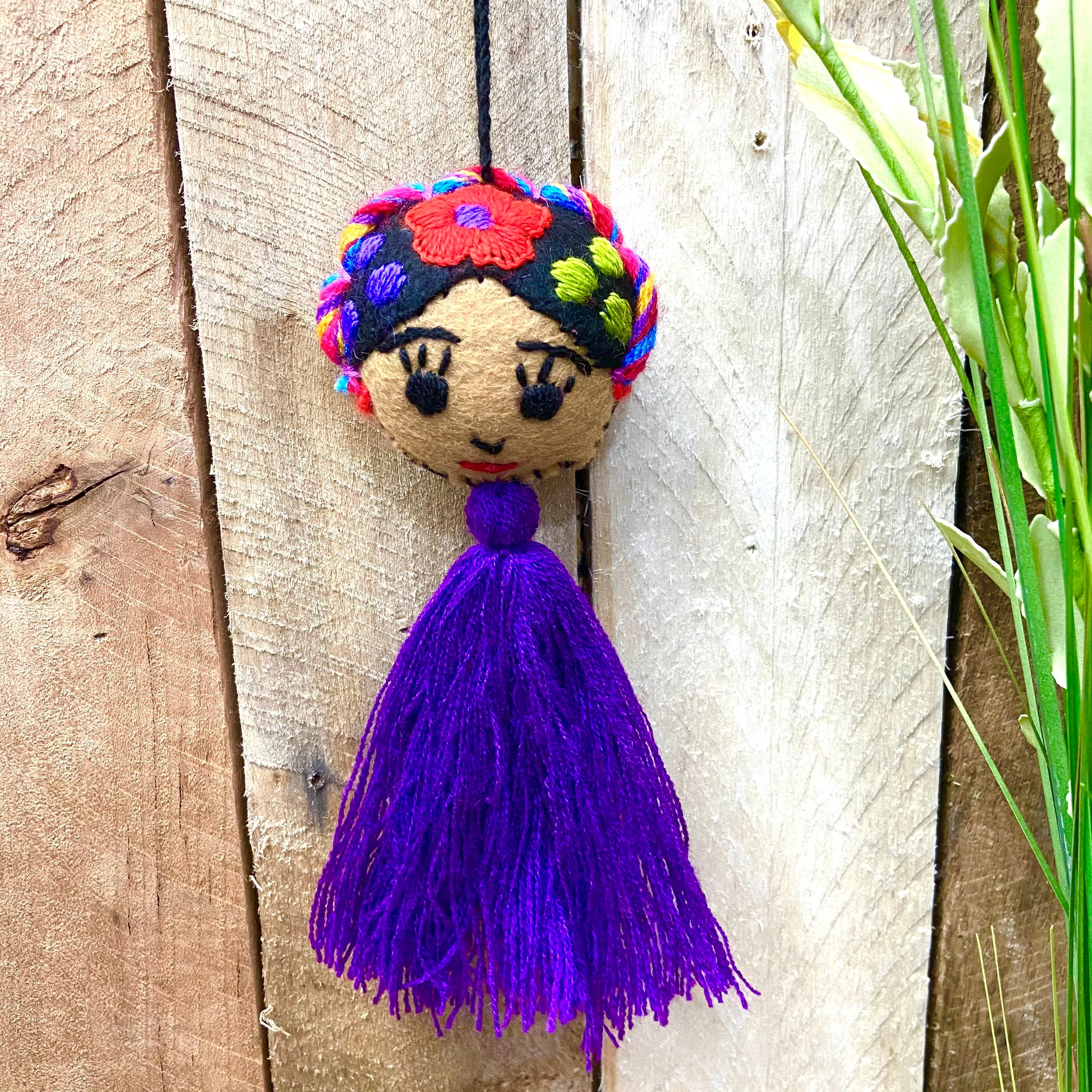 Frida Pom Pom - Singles