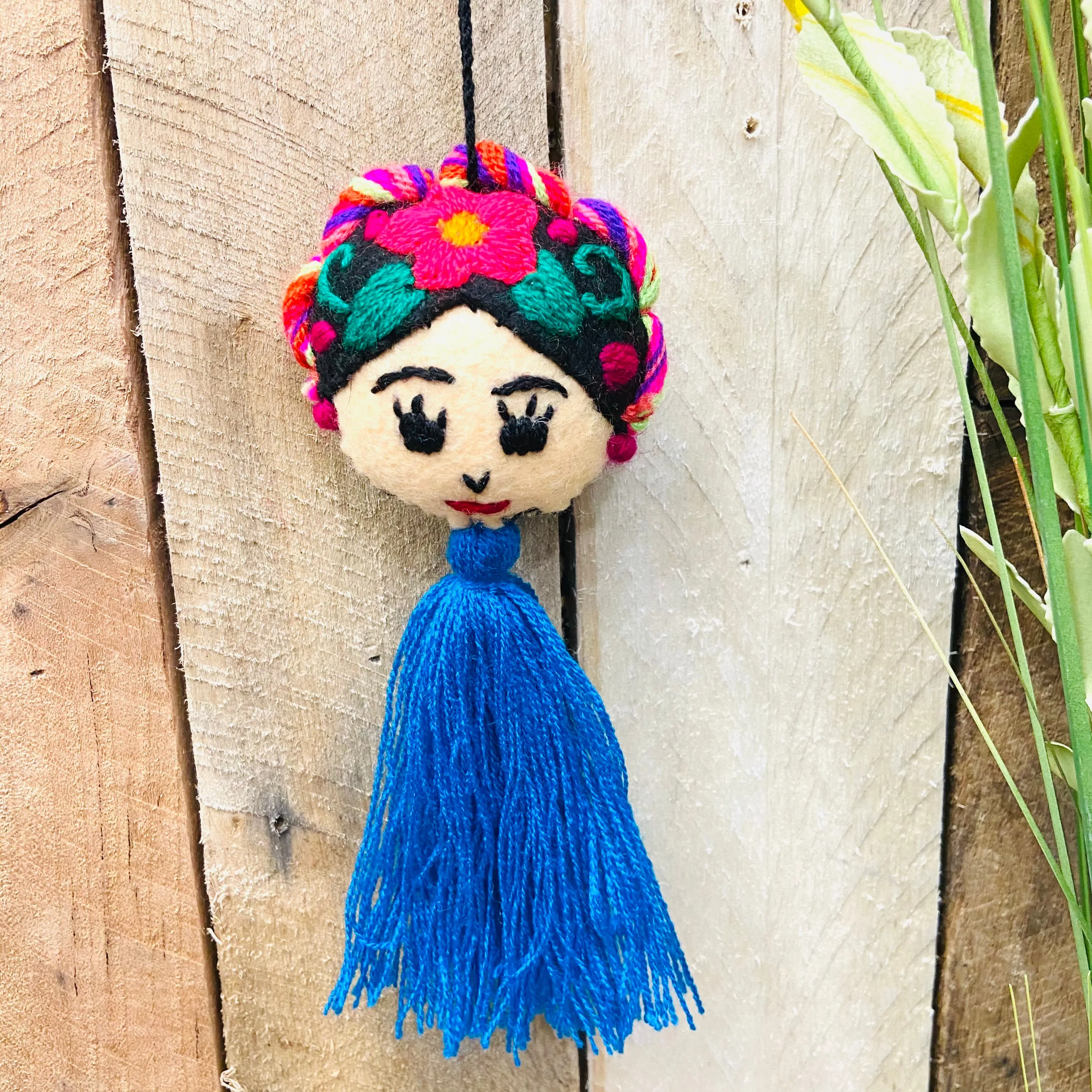 Frida Pom Pom - Singles