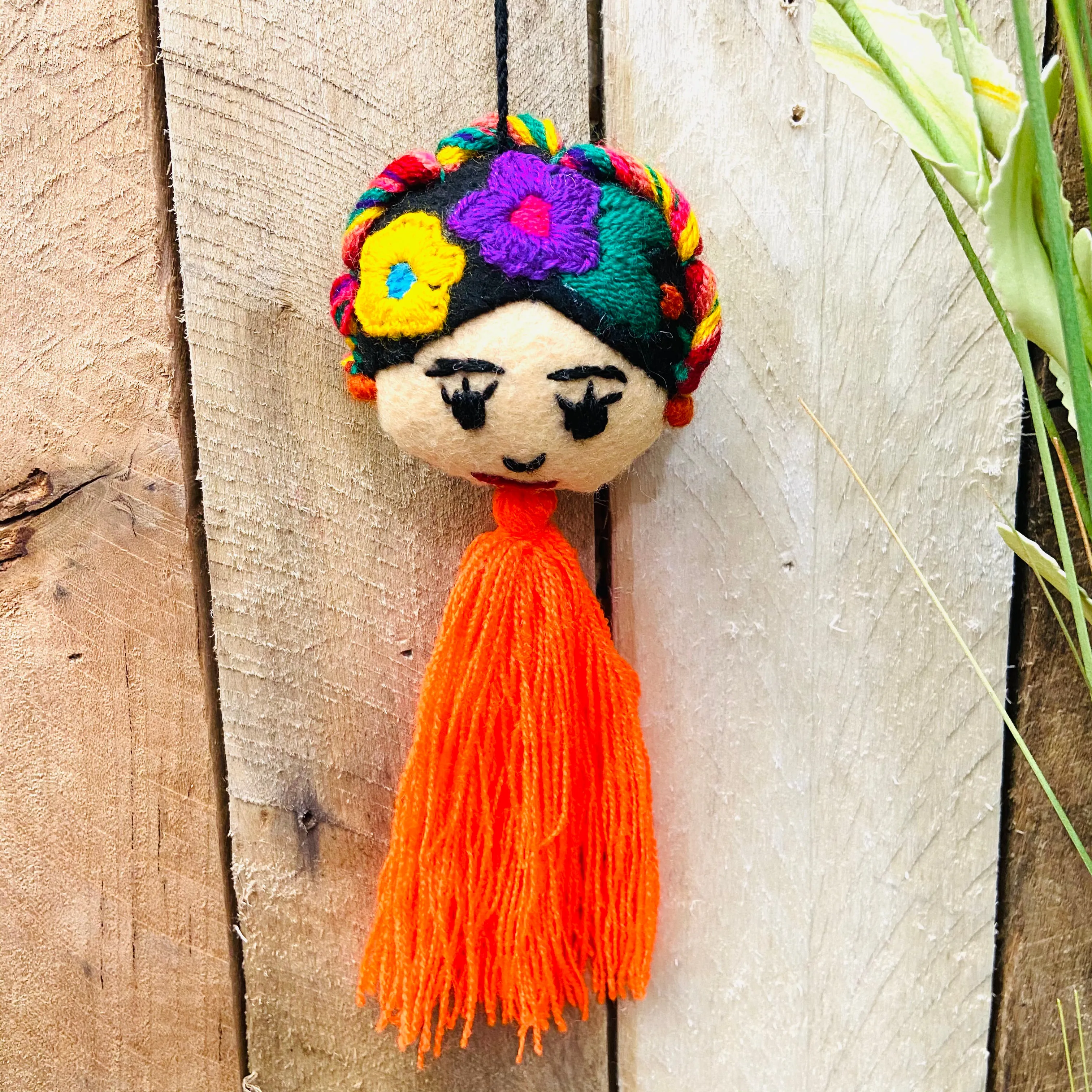 Frida Pom Pom - Singles