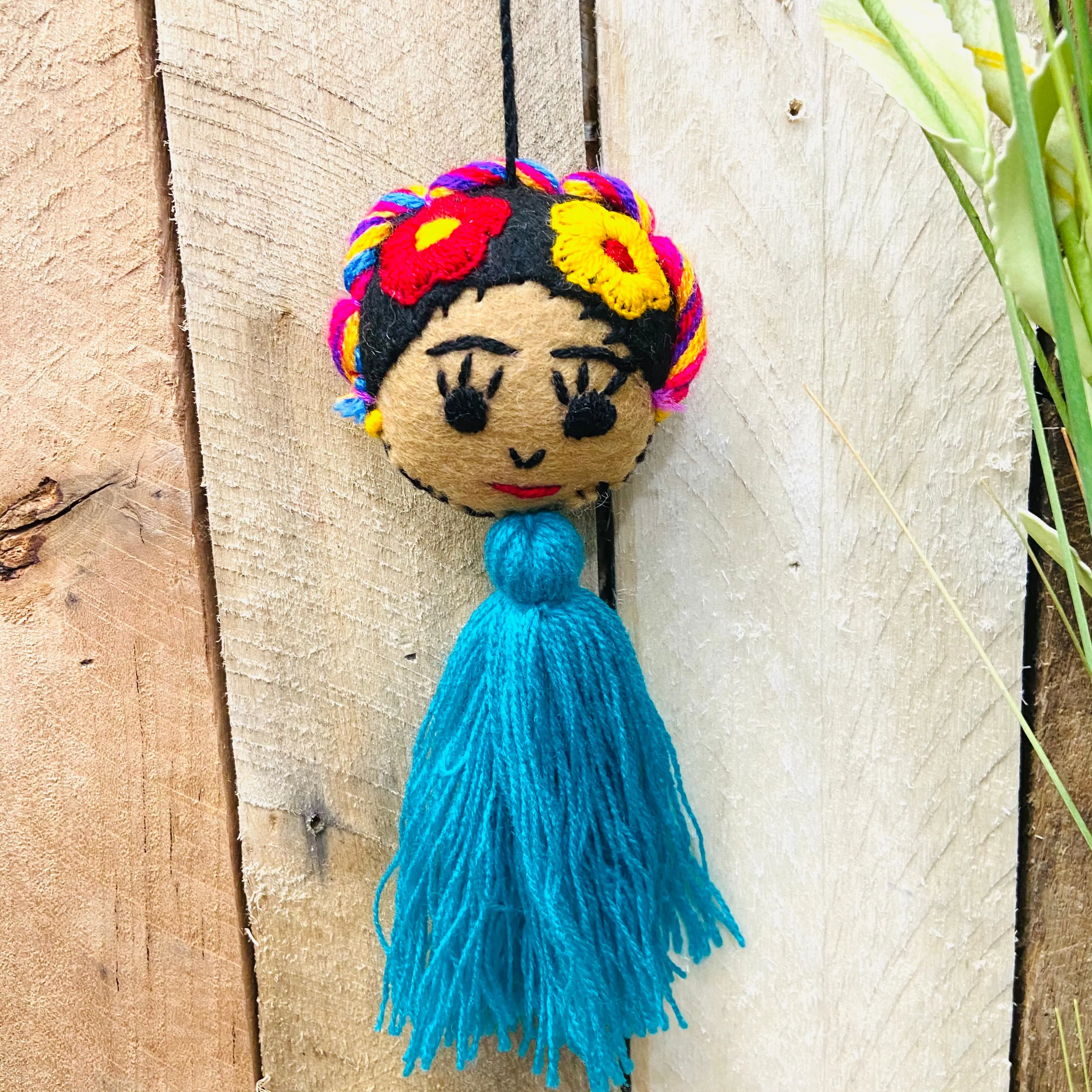 Frida Pom Pom - Singles