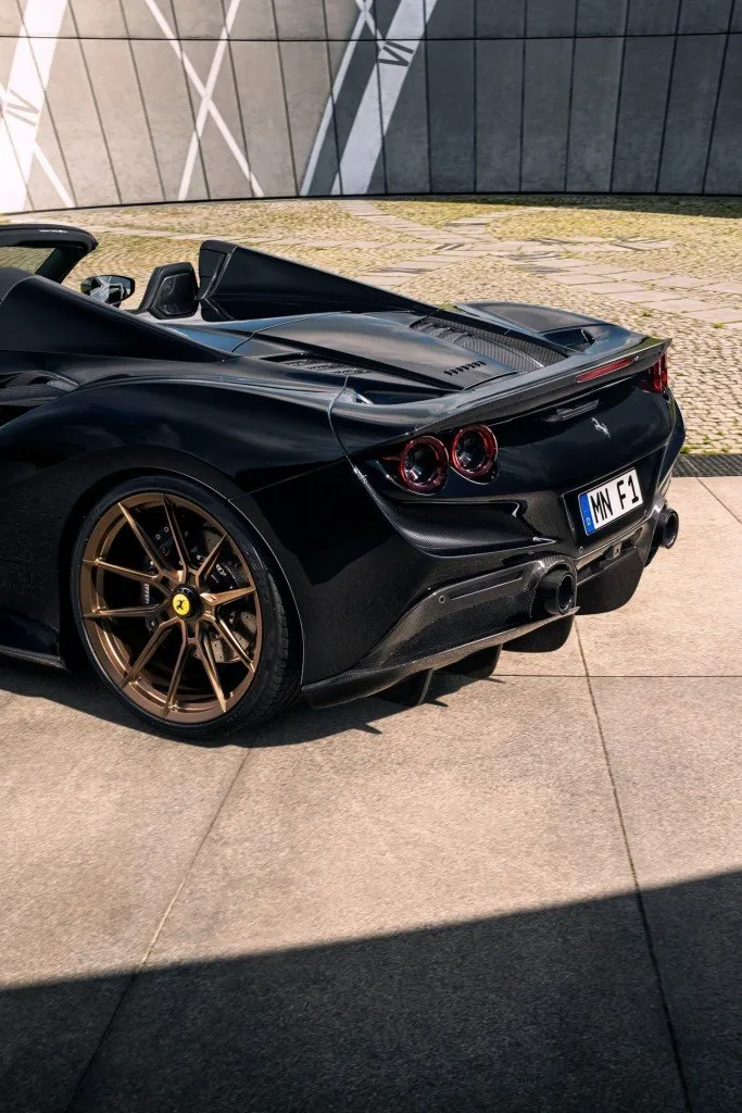 Novitec Carbon Fiber Body Kit for Ferarri F8 Spider