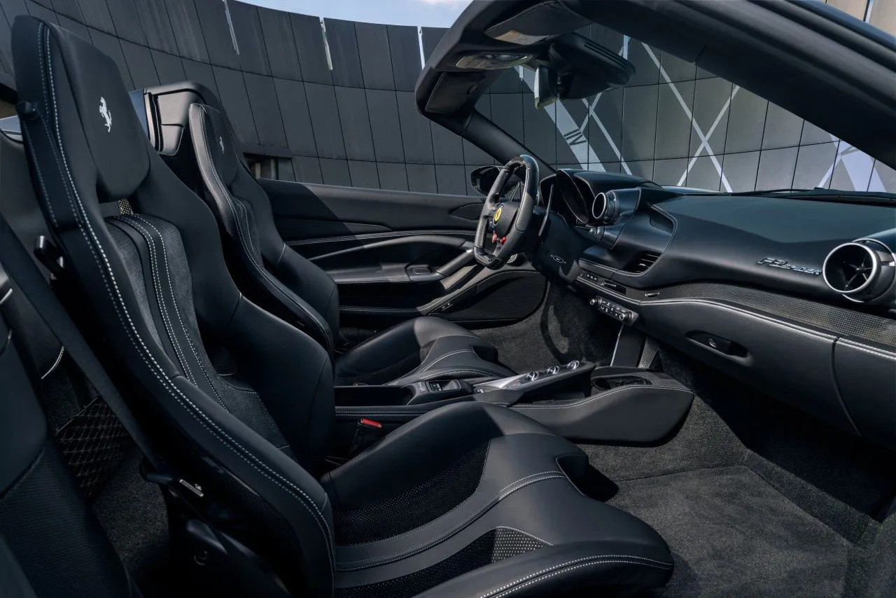 Novitec Carbon Fiber Body Kit for Ferarri F8 Spider
