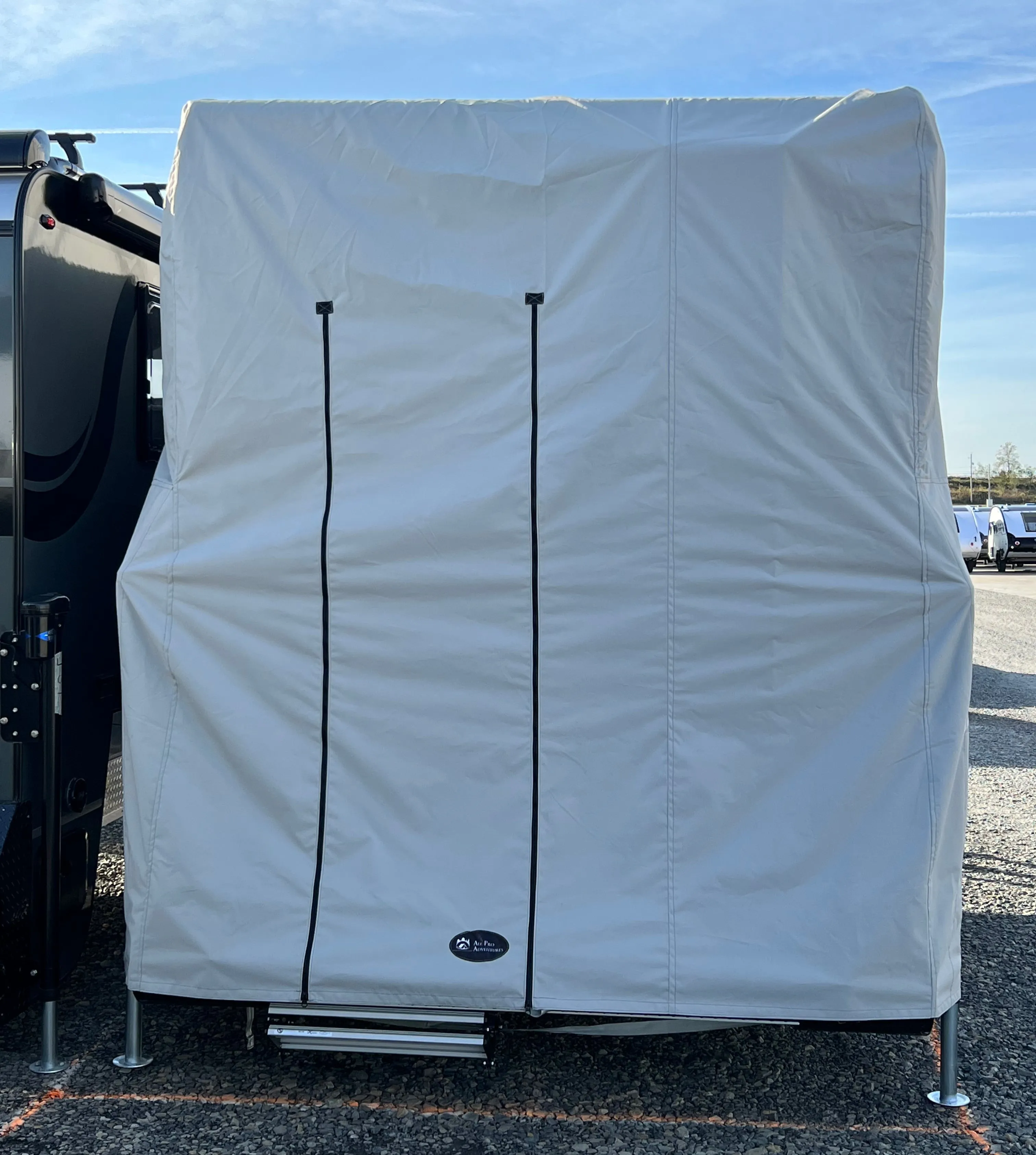 Truck Camper Cover for Cirrus 820
